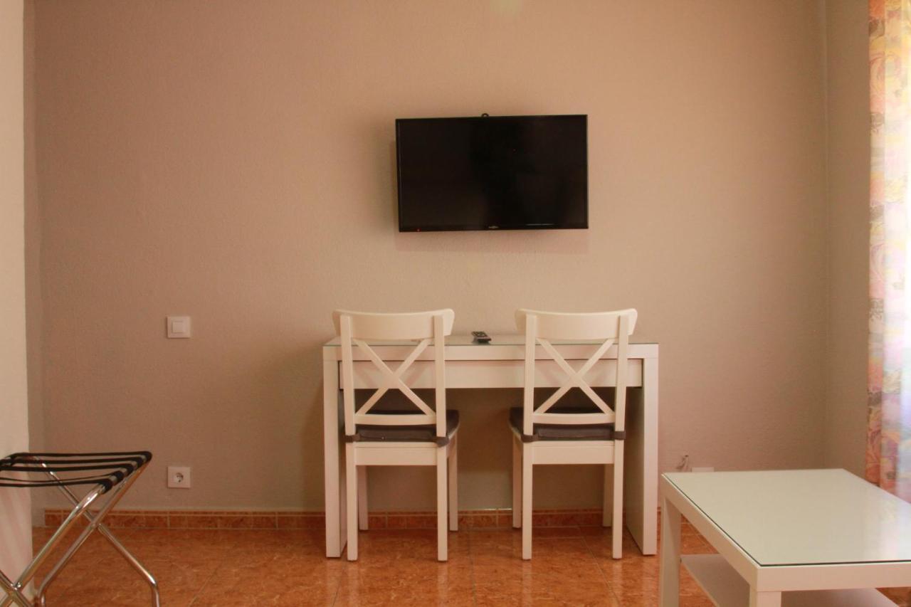 Apartamentos Resitur Seville Luaran gambar