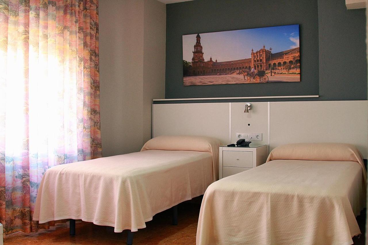 Apartamentos Resitur Seville Luaran gambar