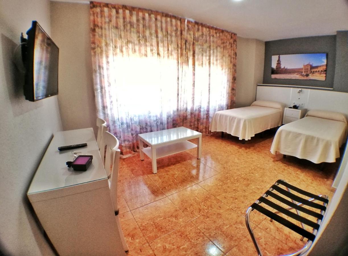 Apartamentos Resitur Seville Luaran gambar