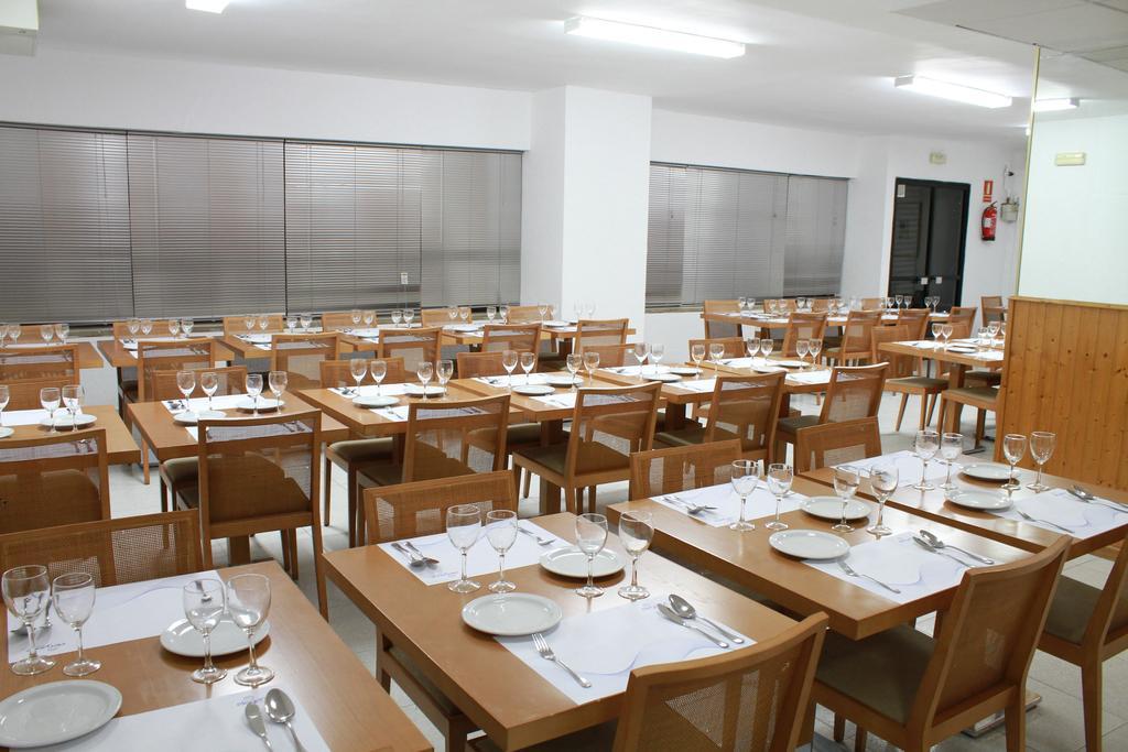 Apartamentos Resitur Seville Luaran gambar