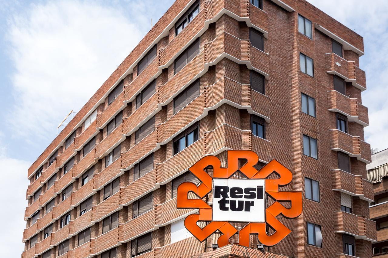 Apartamentos Resitur Seville Luaran gambar