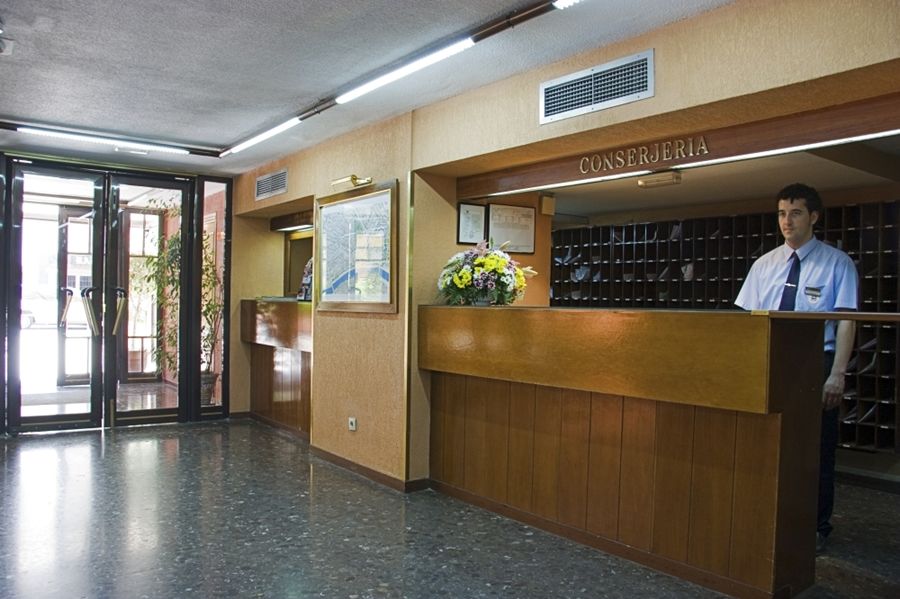 Apartamentos Resitur Seville Luaran gambar