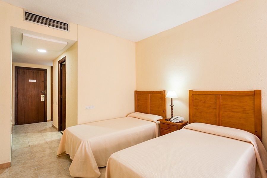 Apartamentos Resitur Seville Luaran gambar