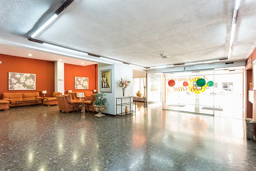Apartamentos Resitur Seville Luaran gambar